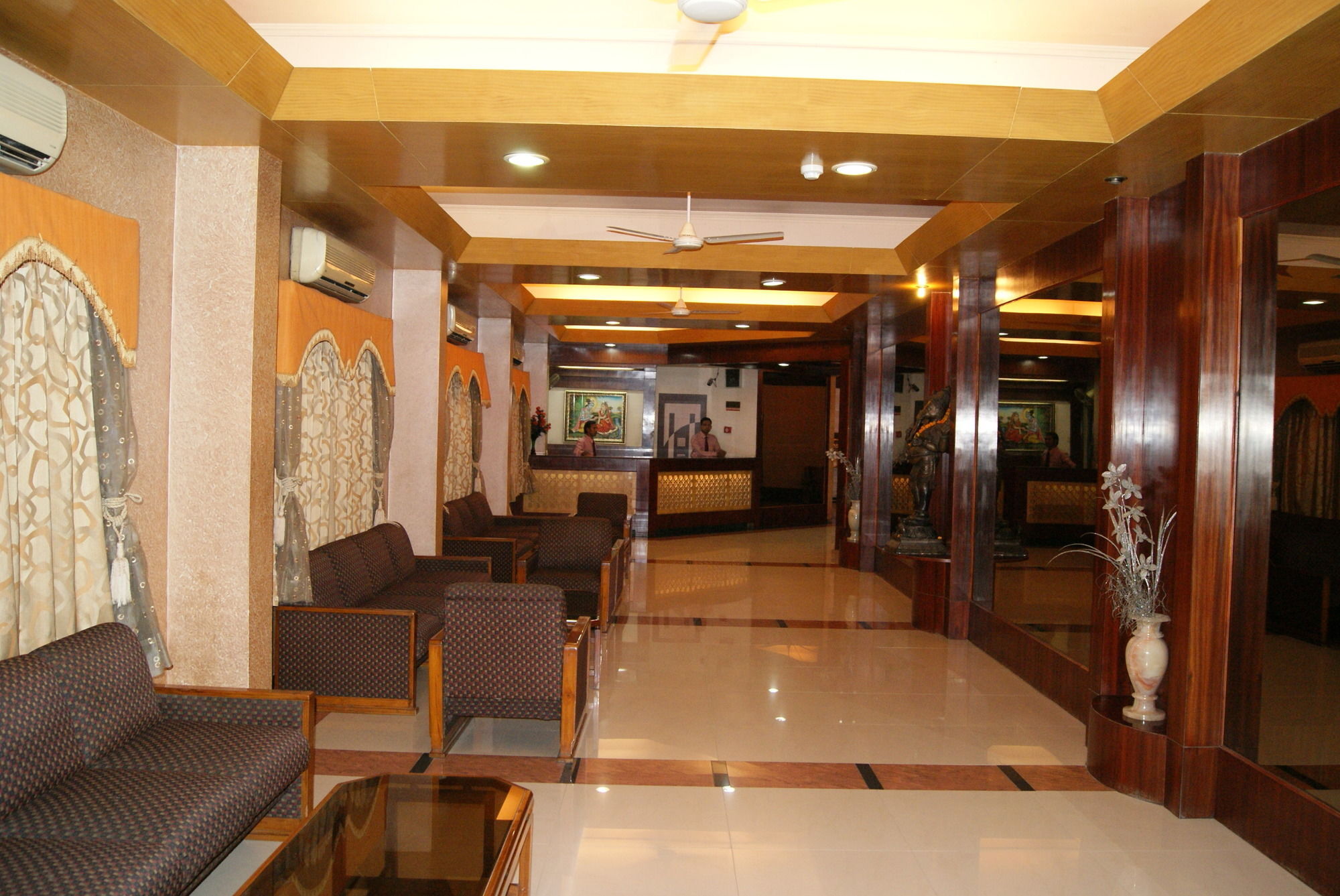 Treebo Trend Kaant Palace Fatehabad Road Agra  Dış mekan fotoğraf